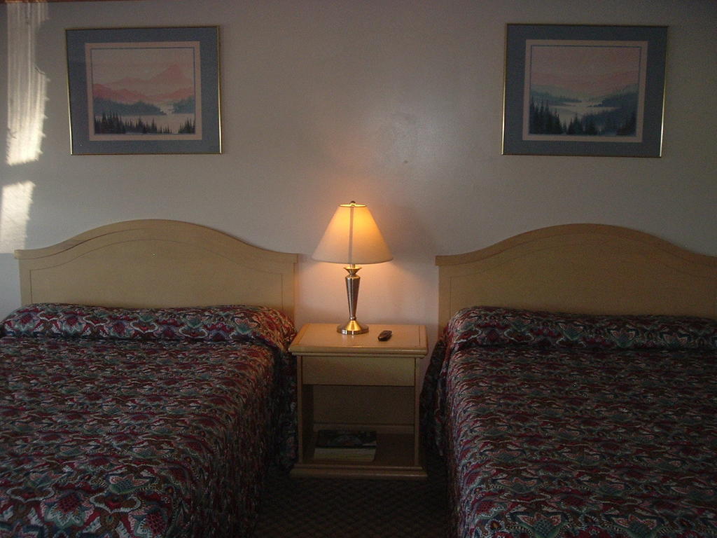 Fels Three Crown Motel Clarence Eksteriør billede