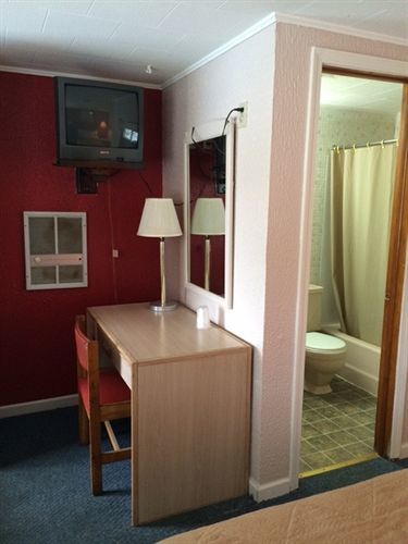 Fels Three Crown Motel Clarence Eksteriør billede